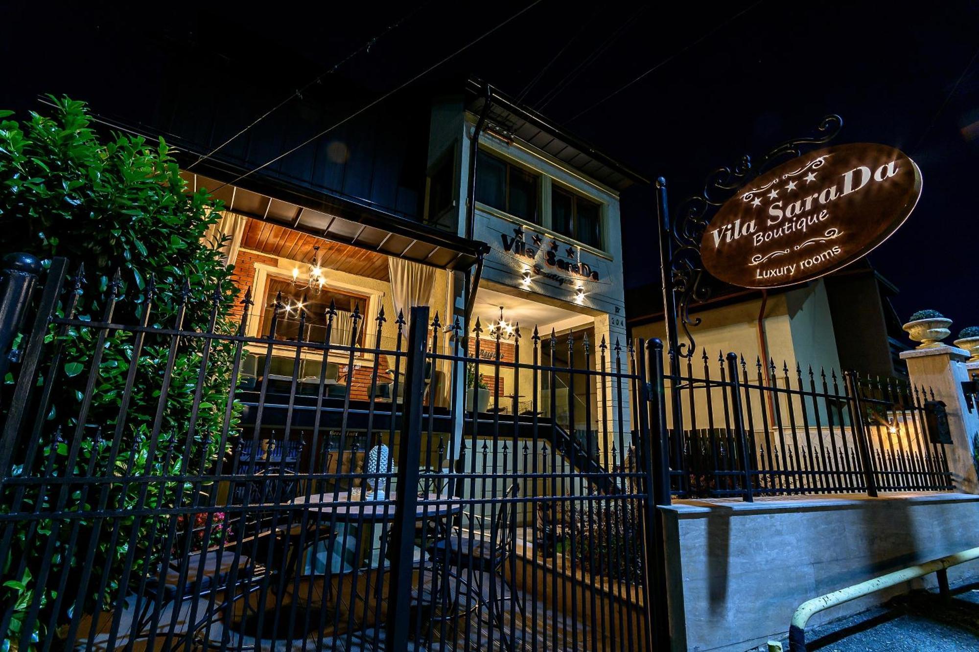 Vila Sarada Boutique Deva Bagian luar foto