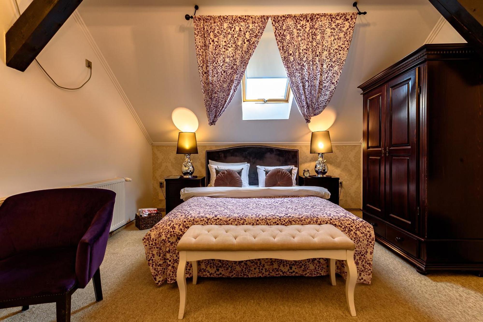 Vila Sarada Boutique Deva Bagian luar foto