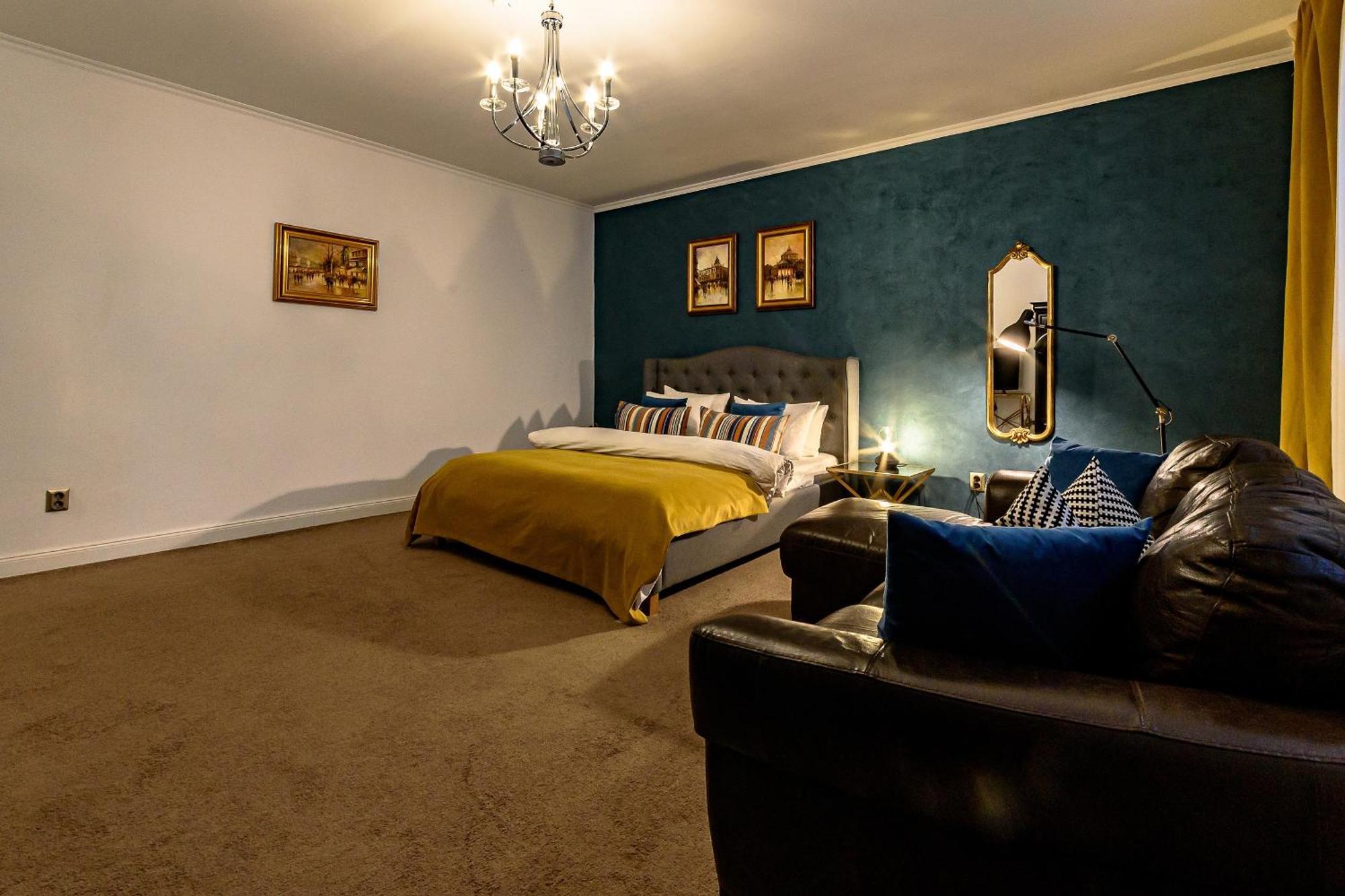 Vila Sarada Boutique Deva Bagian luar foto