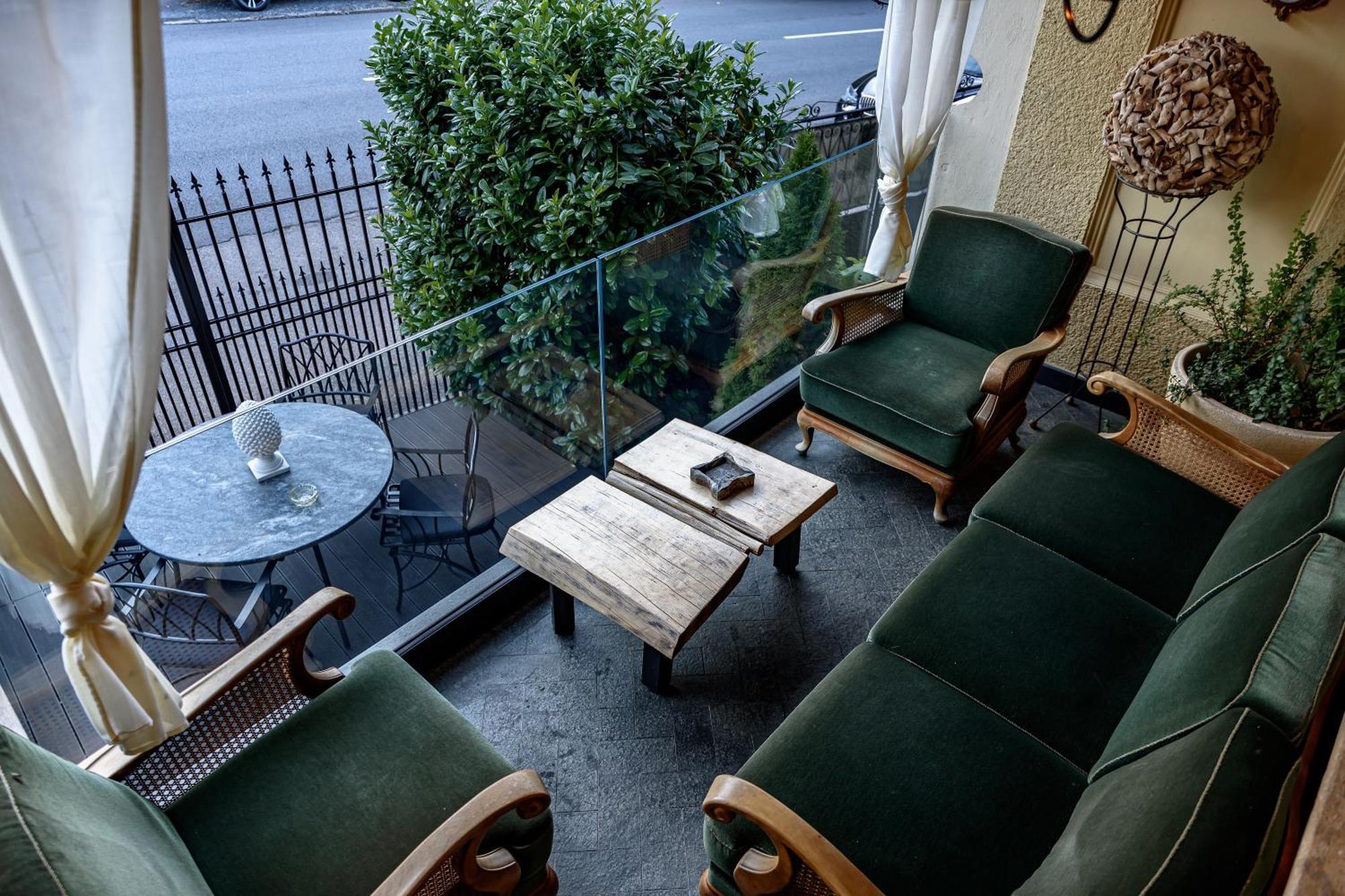 Vila Sarada Boutique Deva Bagian luar foto