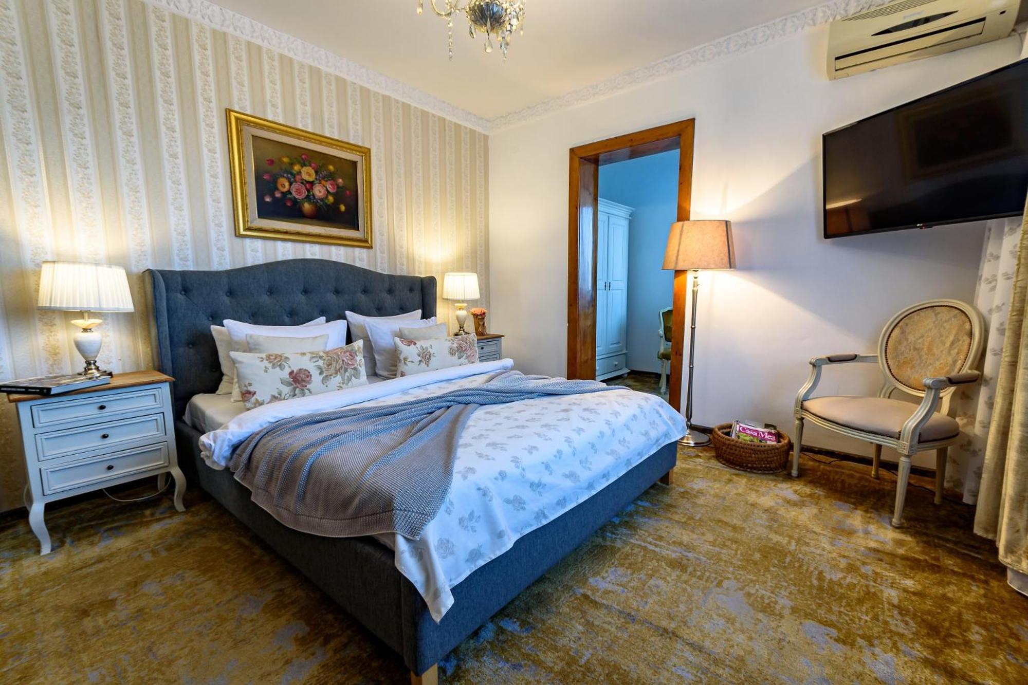 Vila Sarada Boutique Deva Bagian luar foto