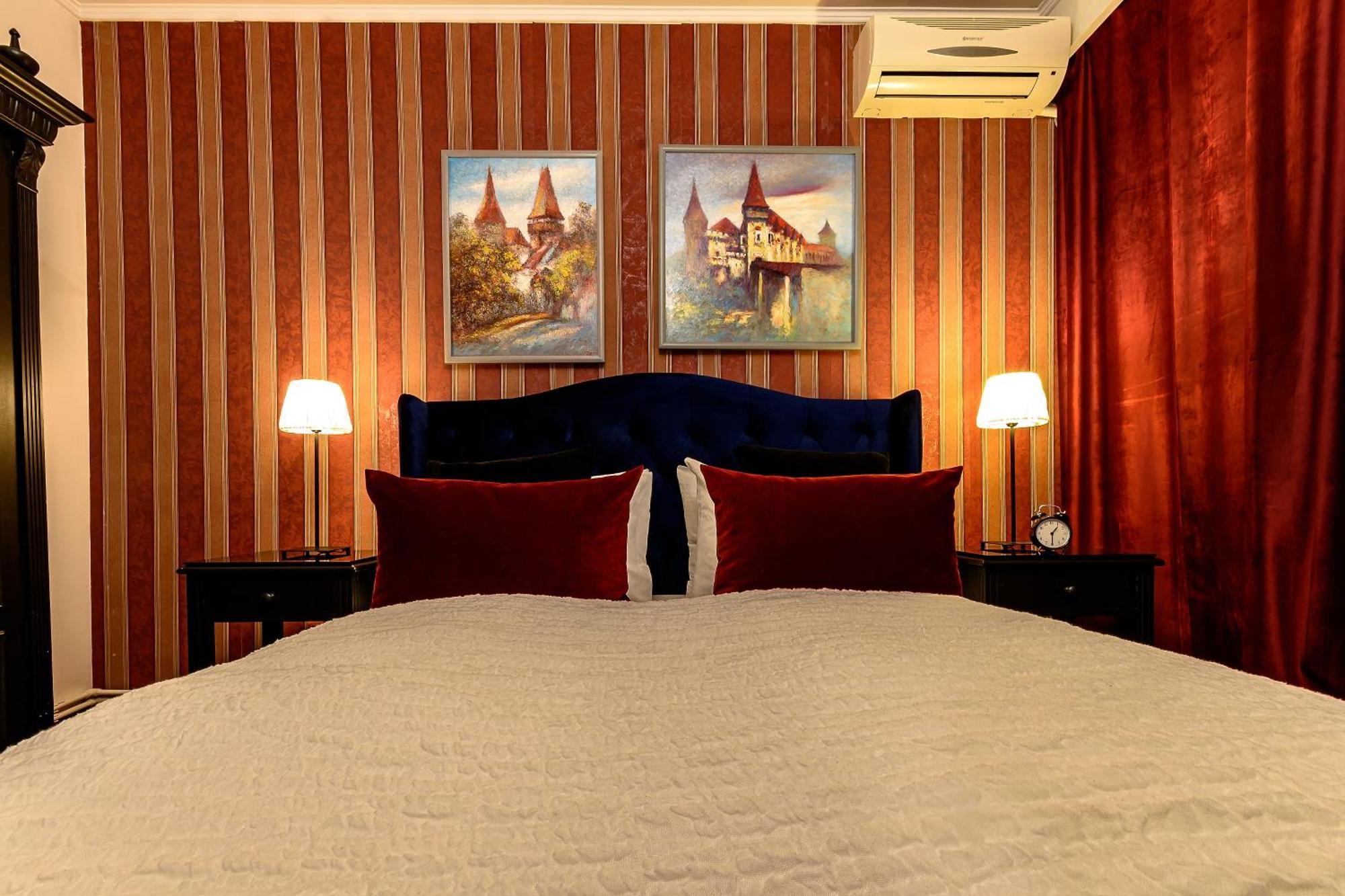 Vila Sarada Boutique Deva Bagian luar foto